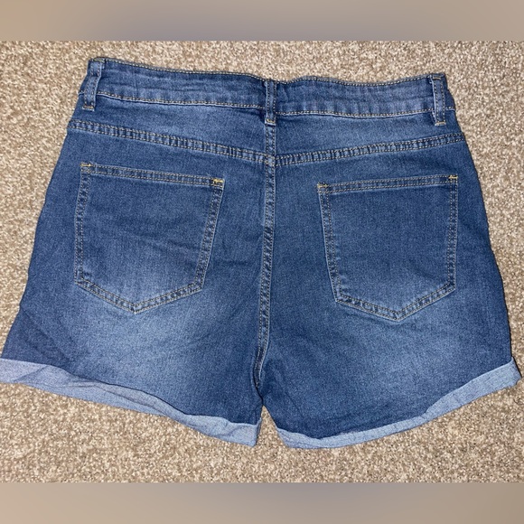 Classic Blue Denim Women's Jean Shorts - Picture 2 of 2